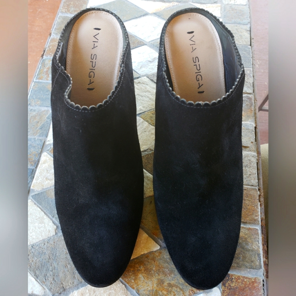 NEW Block Heel Suede Mule - Sofia by Via Spiga - Size 10.5/40.5